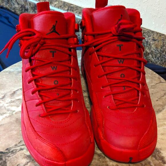 Air Jordan 12 Retro Gym Red 2018 Size 6.5Y Authentic 153265-601 Boys/womens Shoe - Picture 1 of 4